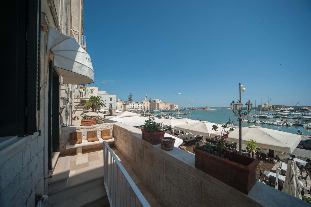 Les Naturels Maison Apartment Трани Екстериор снимка